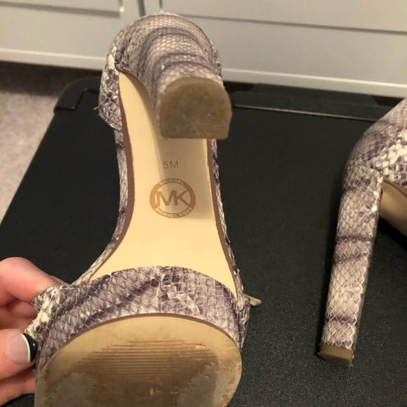 Michael Kors Heels - Picture 6 of 7